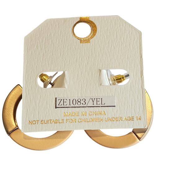 Hoop Earrings Yellow, Gold Tone Chunky Acrylic 1.19" HEMU New York w/ Gift Bag - Picture 3 of 8